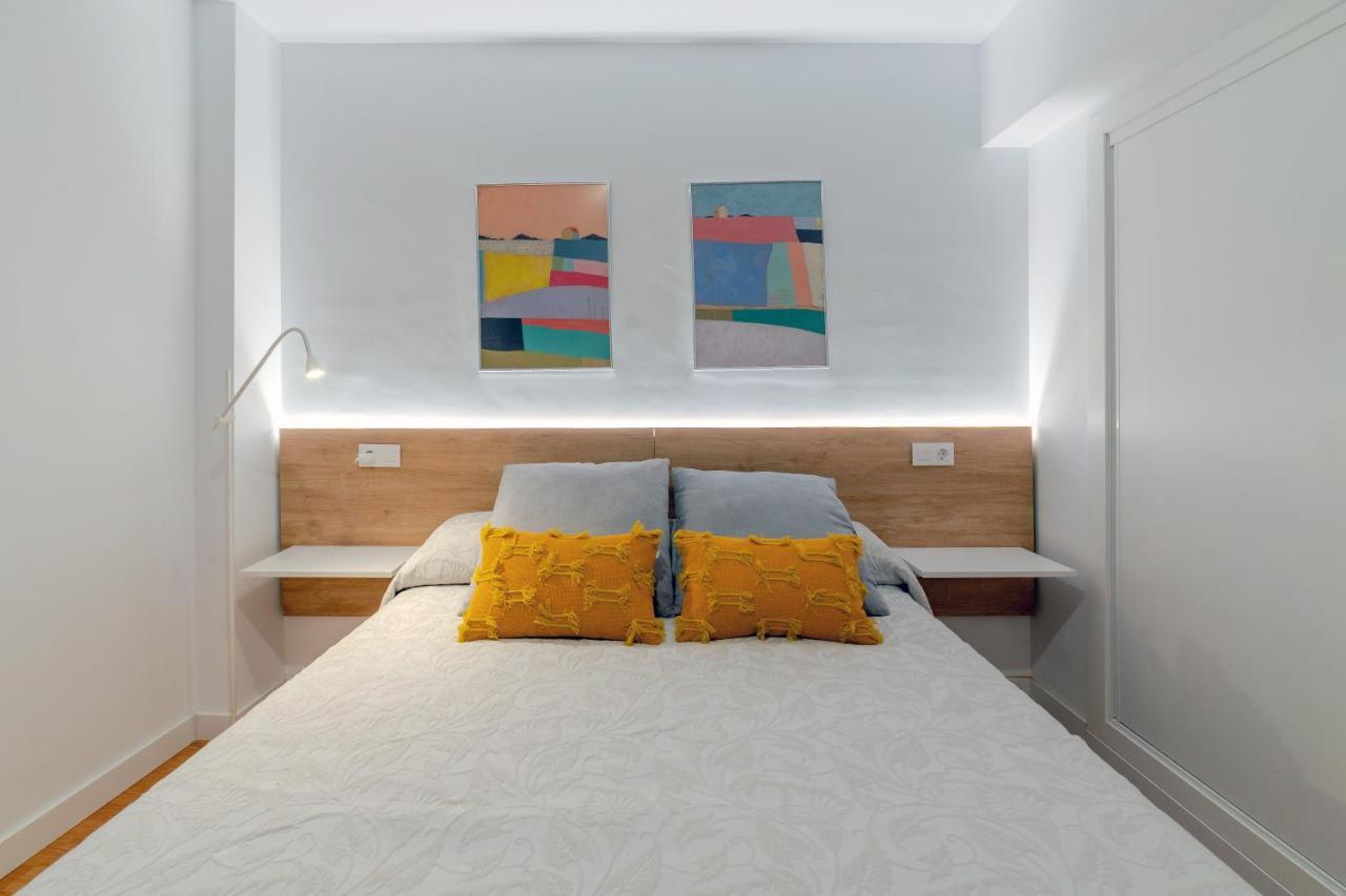 Apartamentos Turisticos Torres De Santiago Úbeda Buitenkant foto