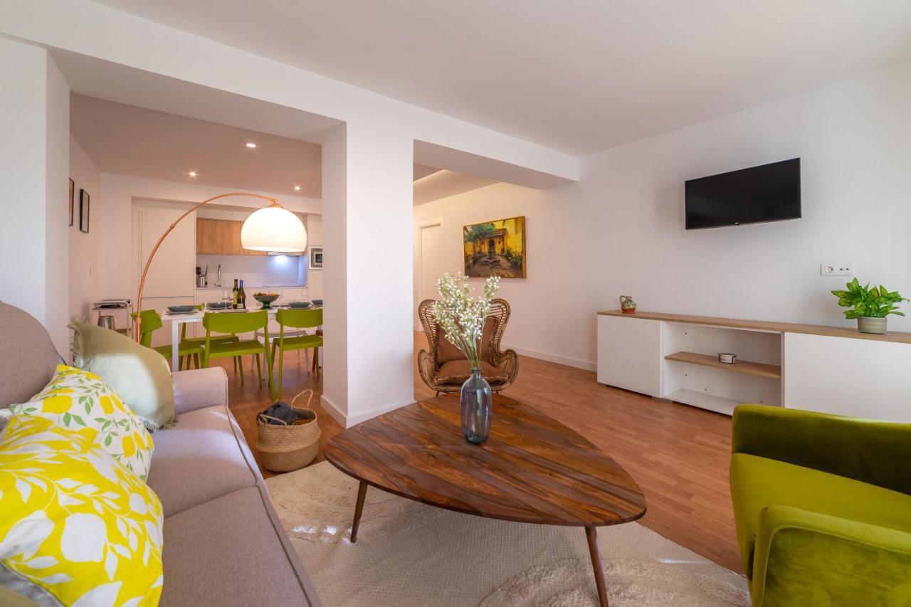 Apartamentos Turisticos Torres De Santiago Úbeda Buitenkant foto